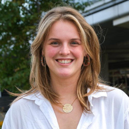 Portrait of Filine van Driel